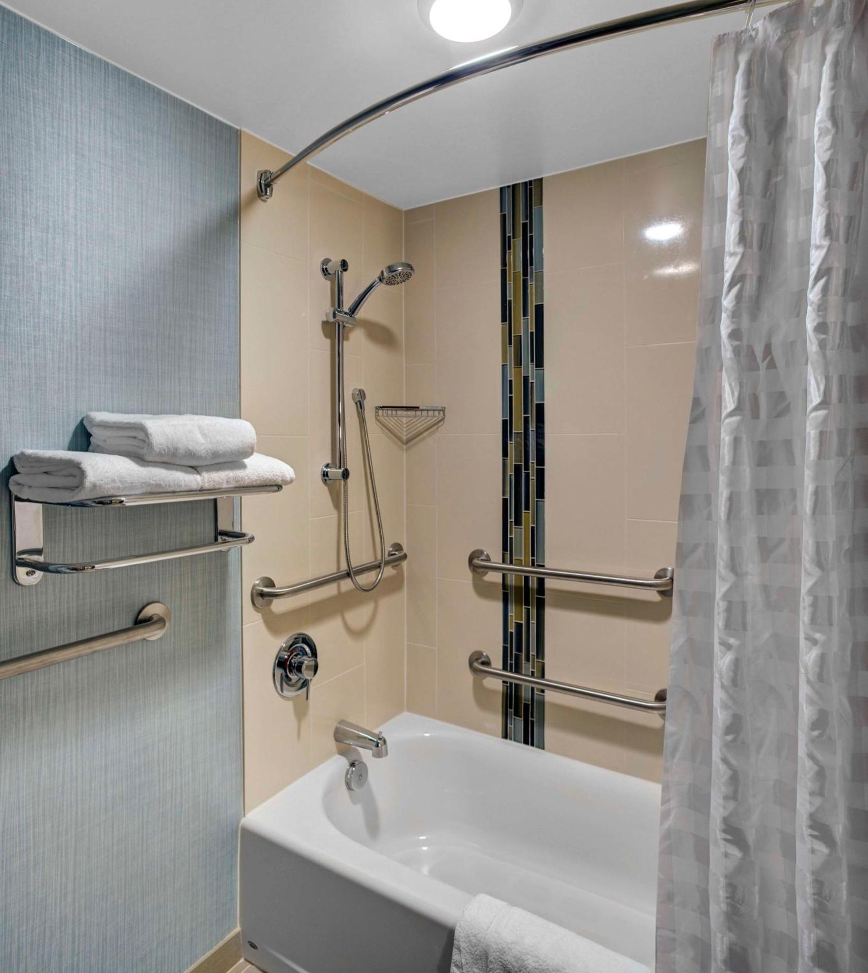 Hyatt Place Detroit/Livonia Eksteriør bilde