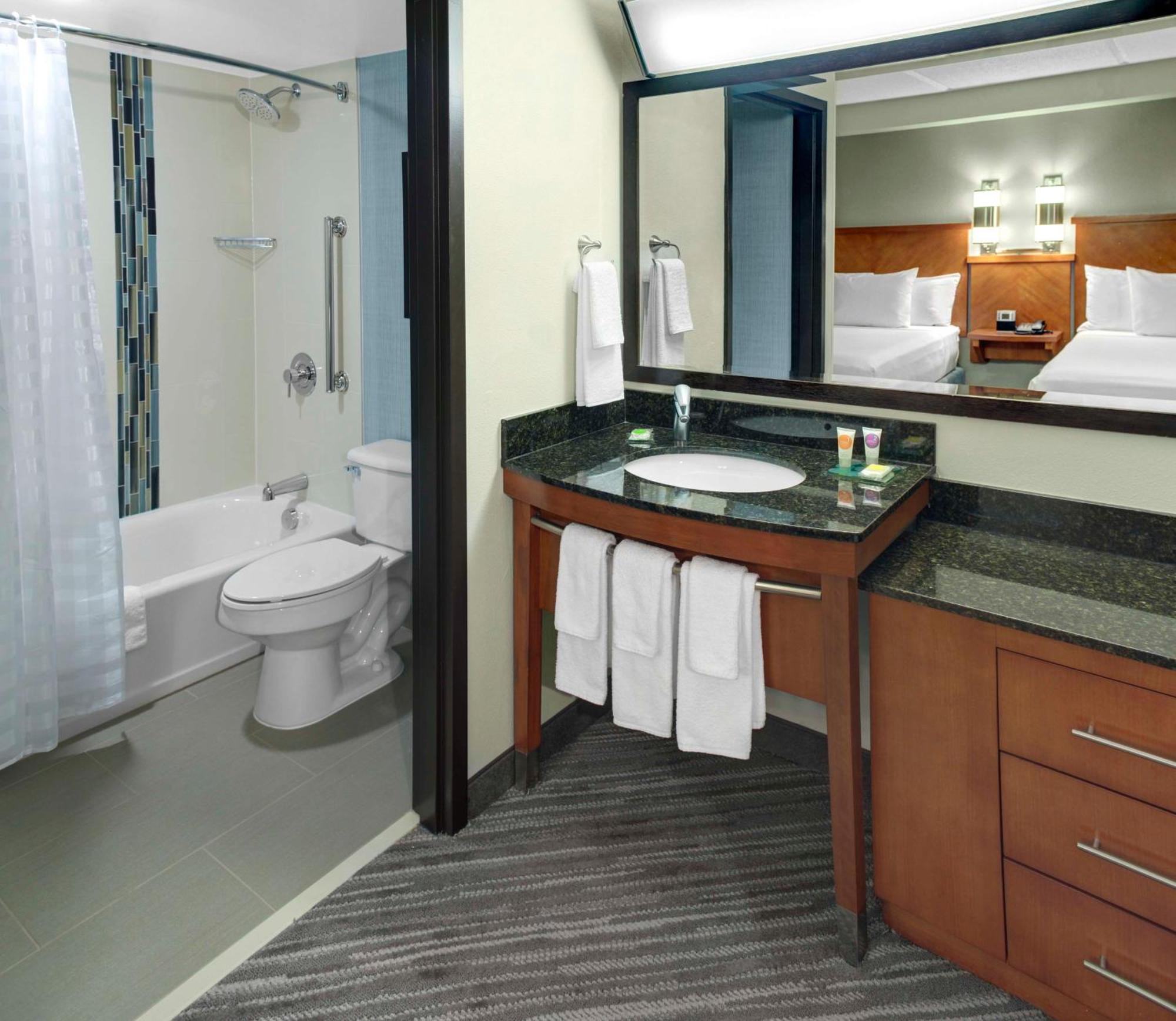 Hyatt Place Detroit/Livonia Eksteriør bilde